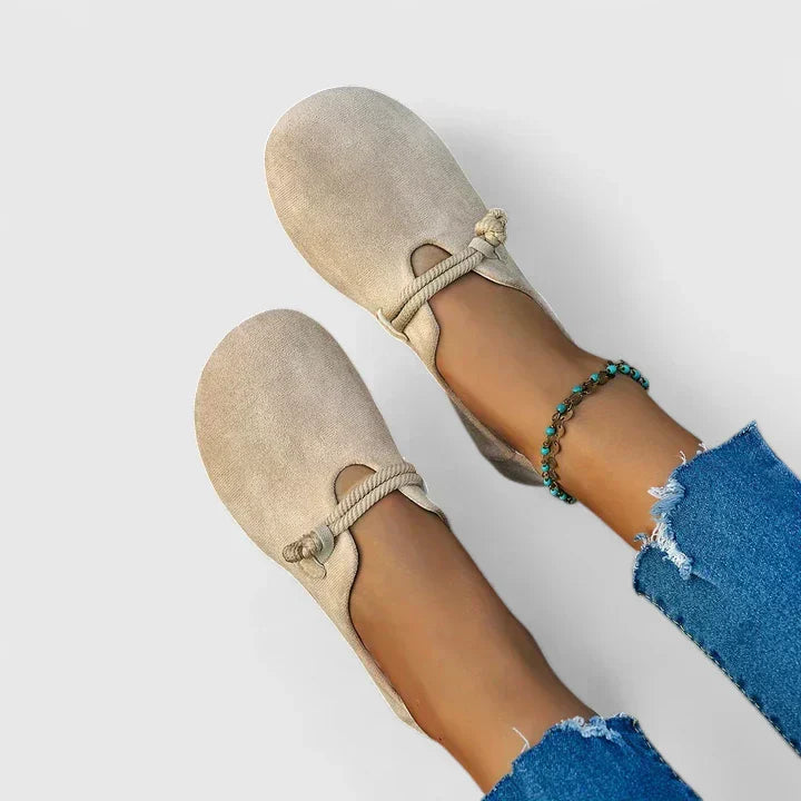 Isabella™ | Komfortable loafers med dekorativ snøredetalje